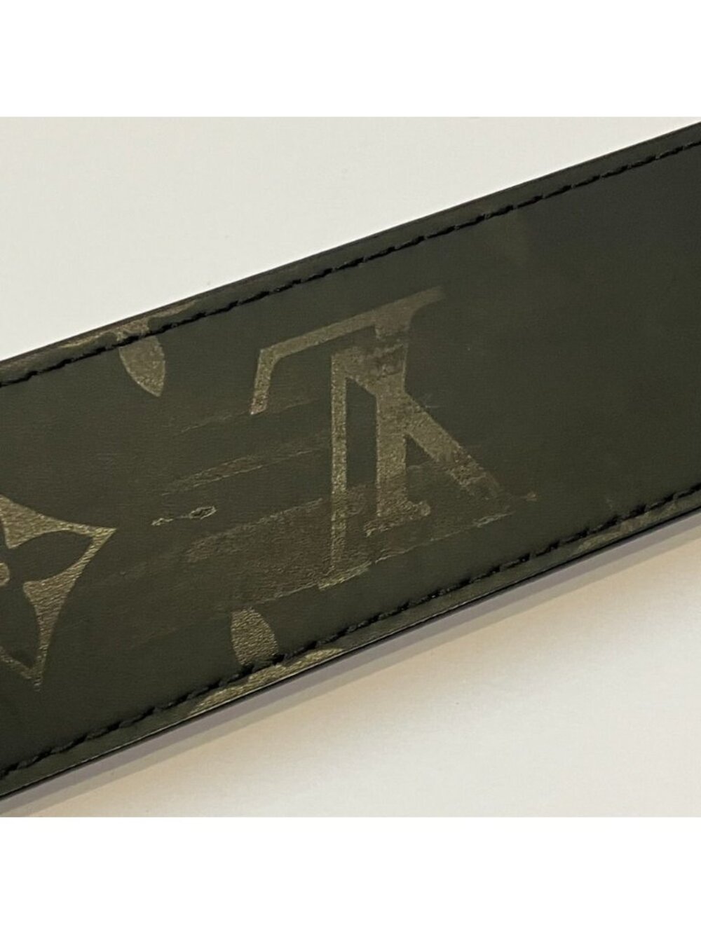 Louis Vuitton Ceinture LV Initial Pyramid Monogram Illusion Leather Belt Black - Picture 8 of 12